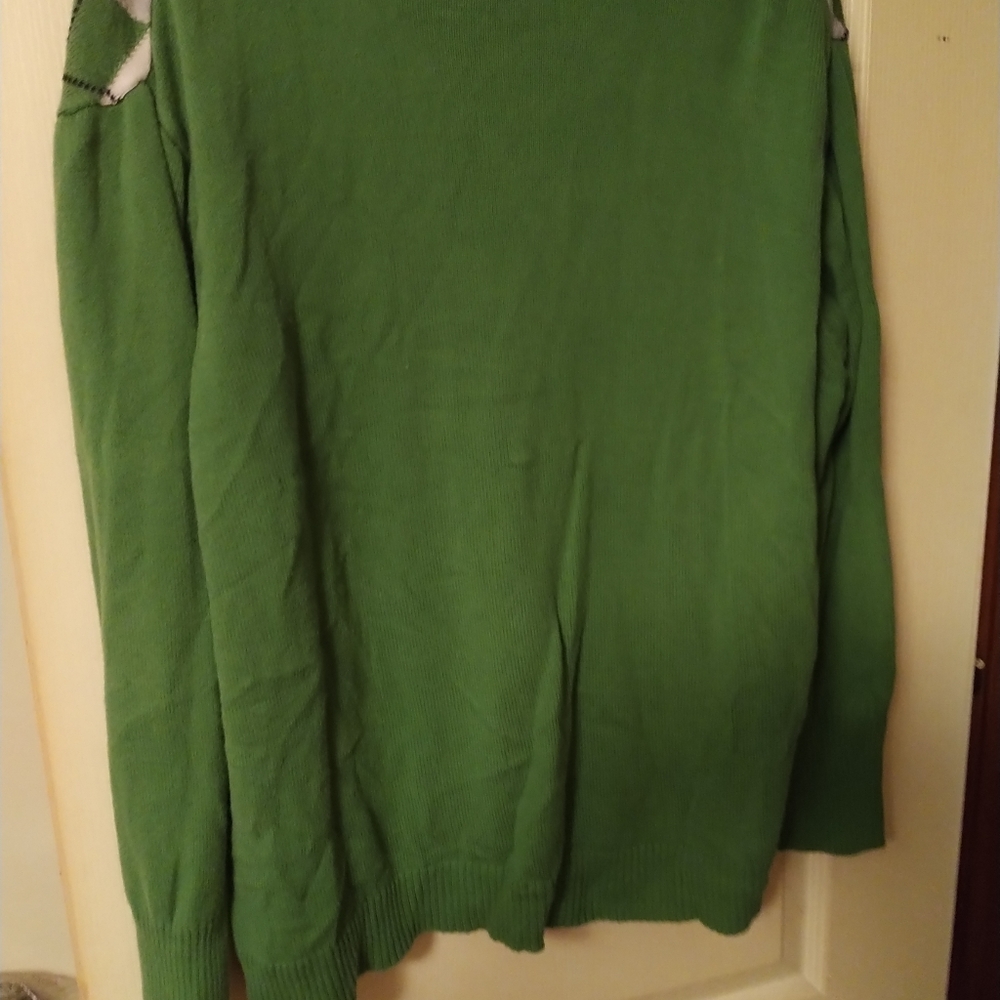 Sweater - Picture 2 of 2